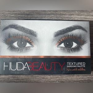 Huda Beauty Rose Gold Palette